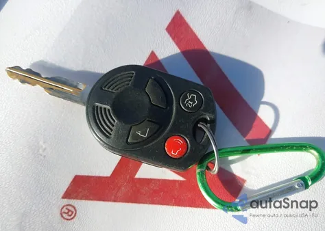 2009 Ford Escape Hybrid Limited from USA, damaged, VIN 1FMCU59309KA17910